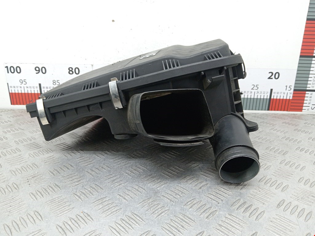 Корпус воздушного фильтра BMW 5er 5 серия E60/E61 2003-2010