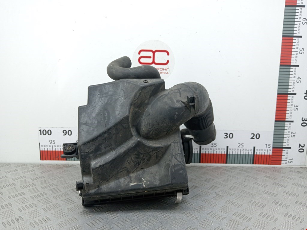 Корпус воздушного фильтра BMW X5 E53 1999-2006