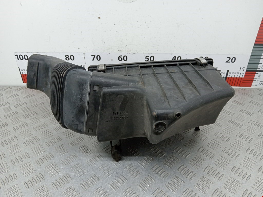 Корпус воздушного фильтра BMW X5 E53 1999-2006