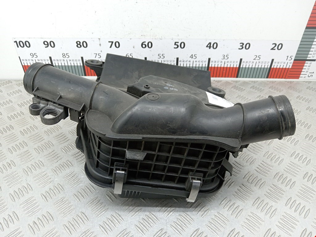Корпус воздушного фильтра BMW 5er 5 серия E60/E61 2003-2010