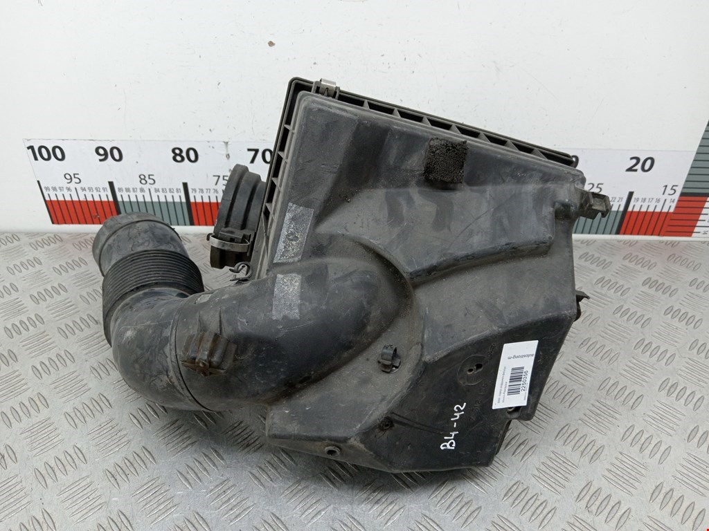 Корпус воздушного фильтра BMW X5 E53 1999-2006