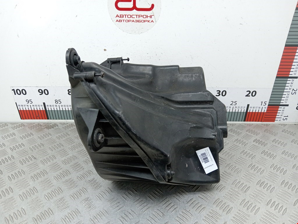 Корпус воздушного фильтра BMW 3er E90/E91 2005-2012