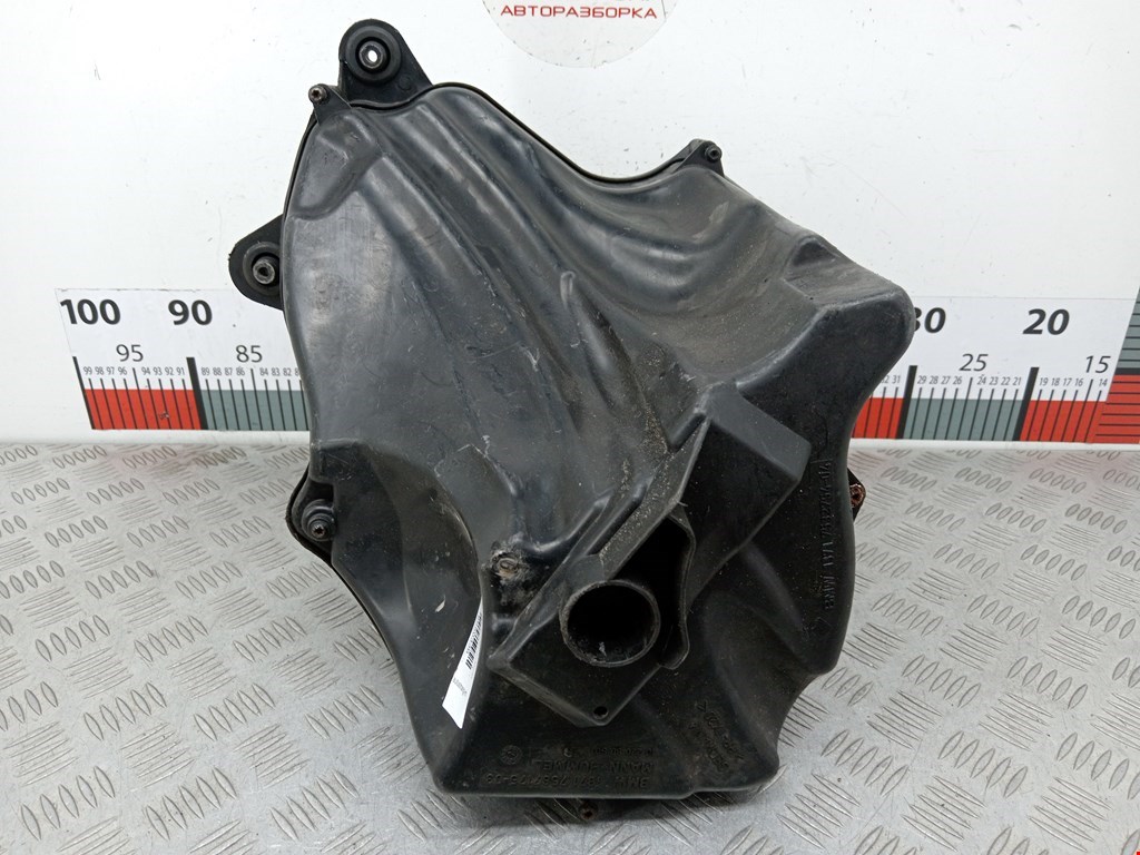 Корпус воздушного фильтра BMW 3er E90/E91 2005-2012