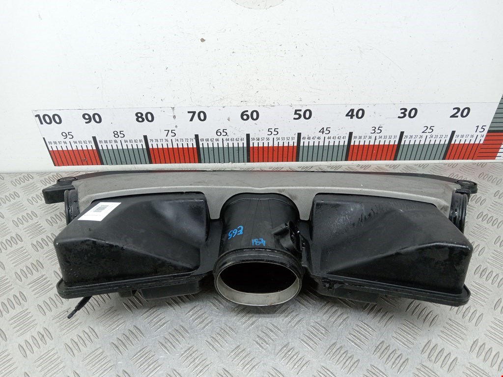 Воздухозаборник (наружный) BMW 7er 7 серия E65/E66 2001-2008