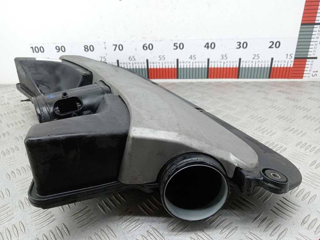Воздухозаборник (наружный) BMW 7er 7 серия E65/E66 2001-2008