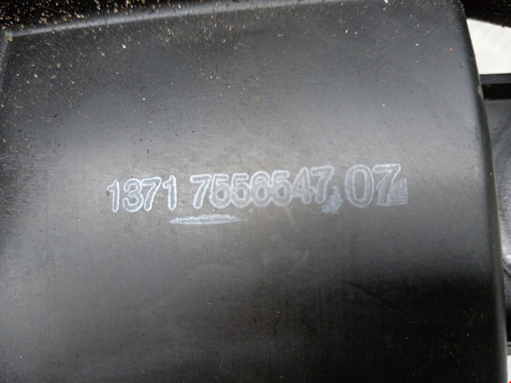 Корпус воздушного фильтра BMW 3er E90/E91 2005-2012