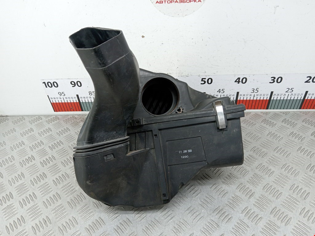 Корпус воздушного фильтра BMW 1er E81\E87 2004-2011