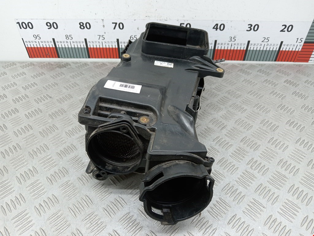 Корпус воздушного фильтра MERCEDES-BENZ C-Class C-klasse W205 2014-н.в.