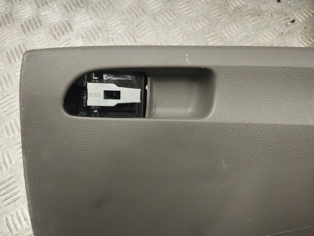 Бардачок HONDA Civic 4D 2006-2016