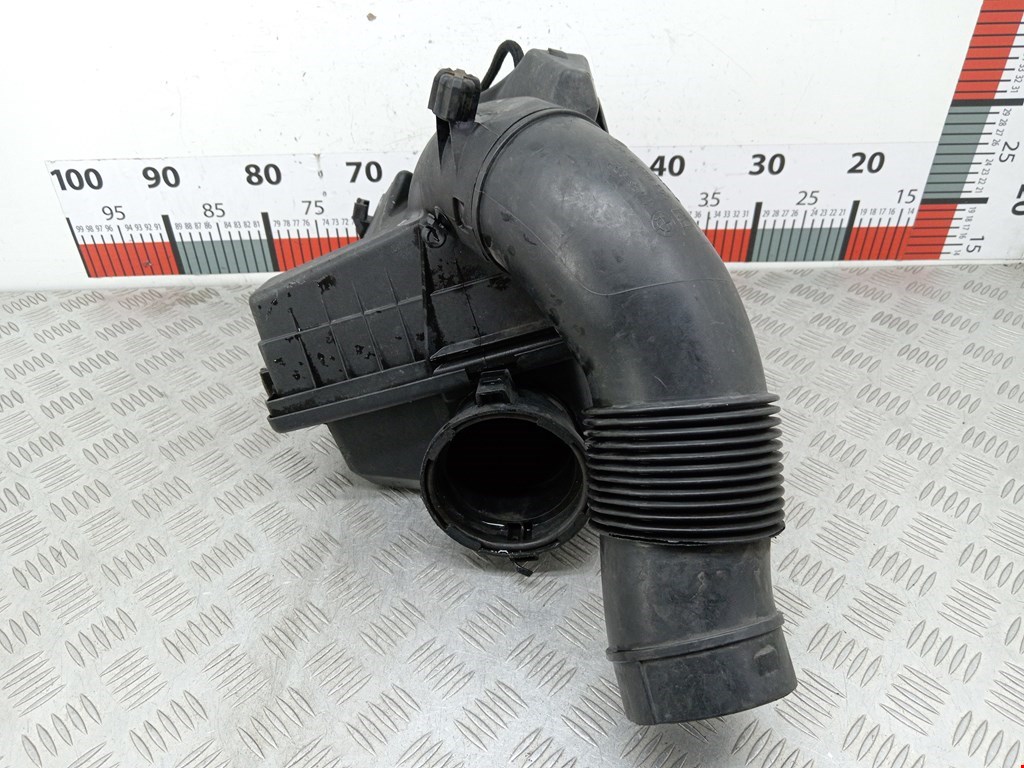 Корпус воздушного фильтра BMW 5er 5 серия E60/E61 2003-2010