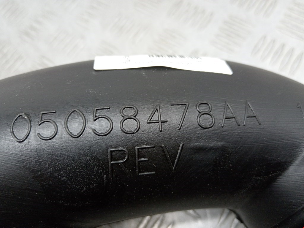 Патрубок воздушного фильтра CHRYSLER Sebring III JS 2006-2010