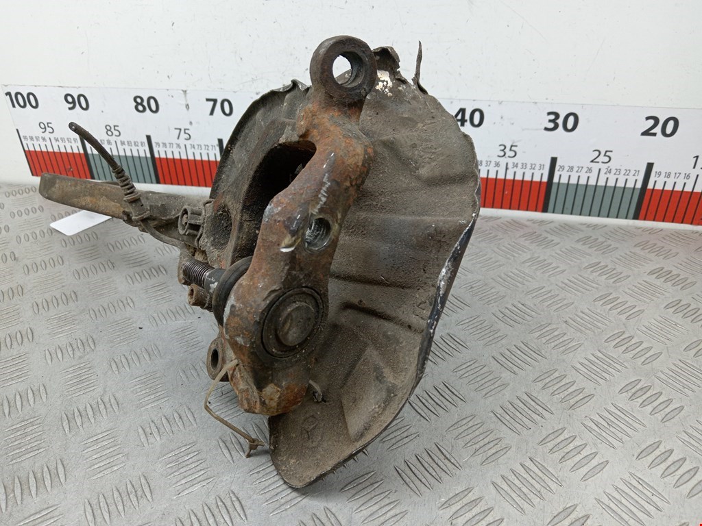 Ступица передняя левая MERCEDES-BENZ S-Class IV W220 1998-2005