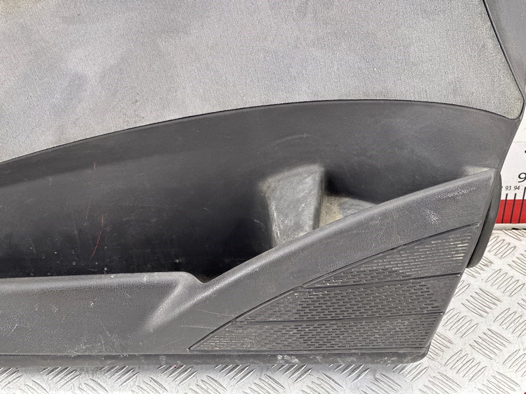 Обшивка двери передняя левая CITROEN C8 2002-2014