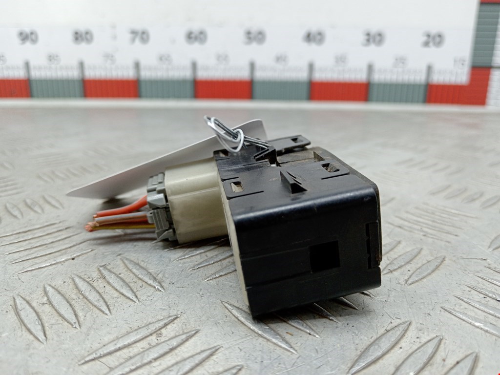 Кнопка стеклоподъемника CHRYSLER Sebring III JS 2006-2010