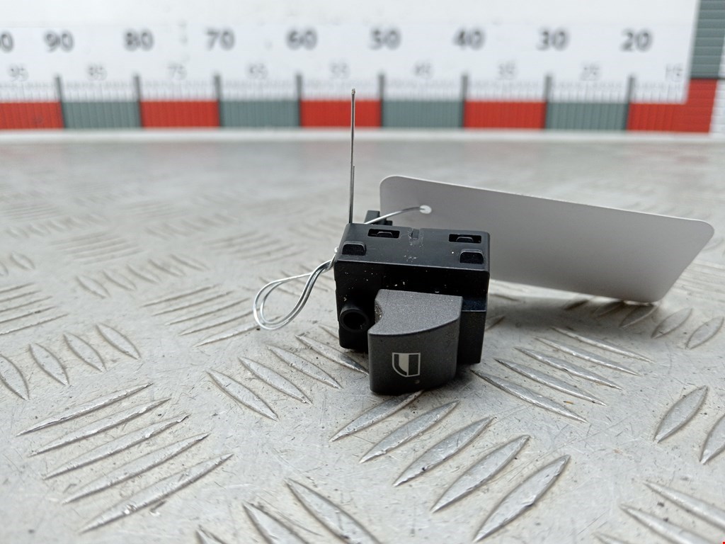 Кнопка стеклоподъемника BMW 7er 7 серия E65/E66 2001-2008