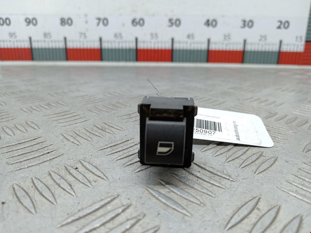 Кнопка стеклоподъемника BMW 7er 7 серия E65/E66 2001-2008