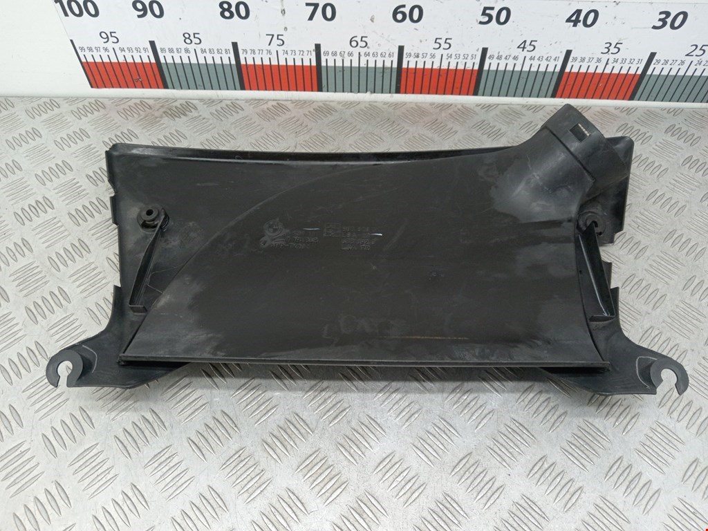 Воздухозаборник (наружный) BMW X5 E53 1999-2006