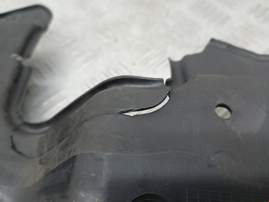 Воздуховод BMW 5er 5 серия E60/E61 2003-2010