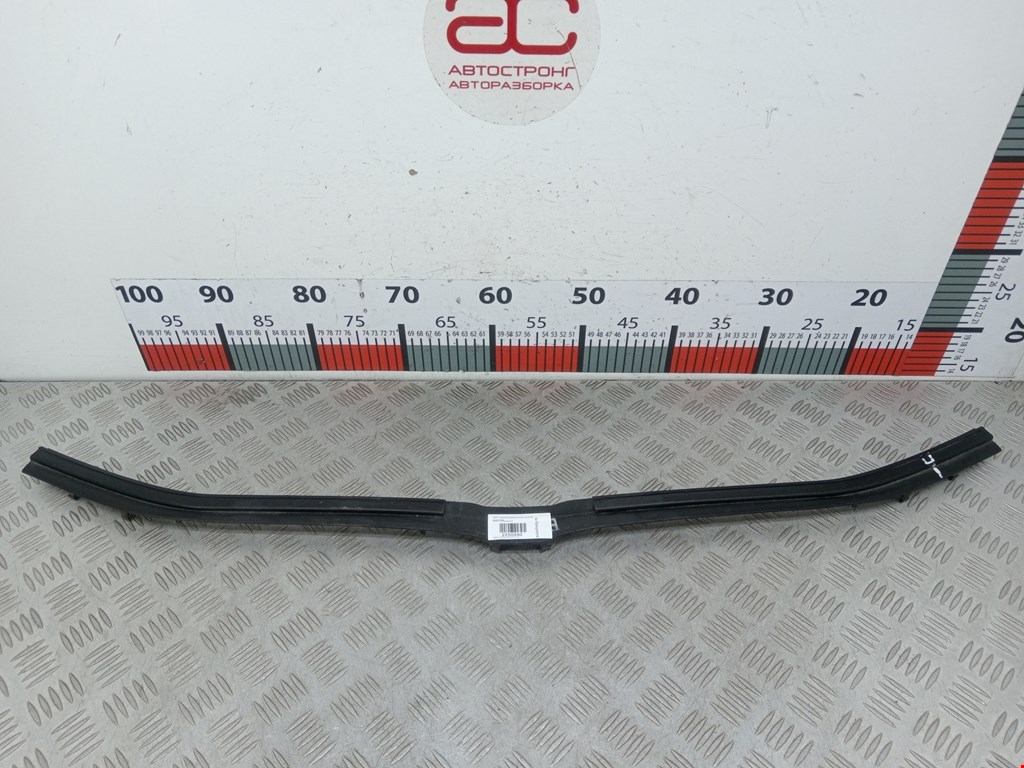 Накладка декоративная (на рамку радиатора) BMW 5-Series (E60/E61) (2003-2010)