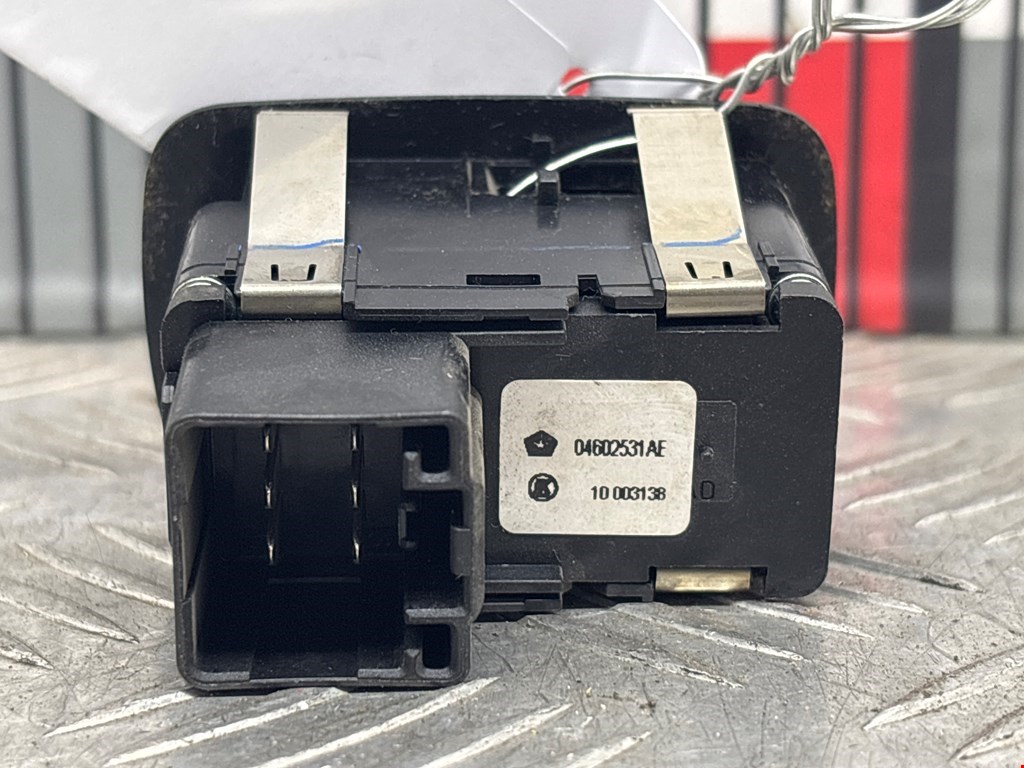 Ручка дверная задняя внутренняя правая DODGE Journey 2008-2020