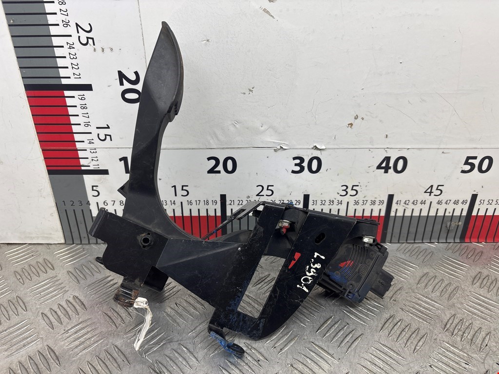 Педаль газа PEUGEOT Expert II 2007-2016