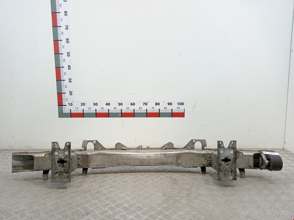 Усилитель переднего бампера (передний) BMW 7er 7 серия E65/E66 2001-2008