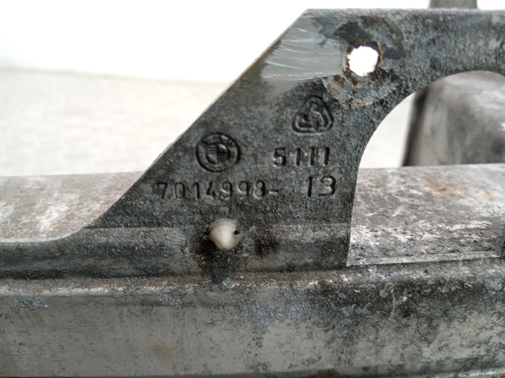 Усилитель переднего бампера (передний) BMW 7er 7 серия E65/E66 2001-2008