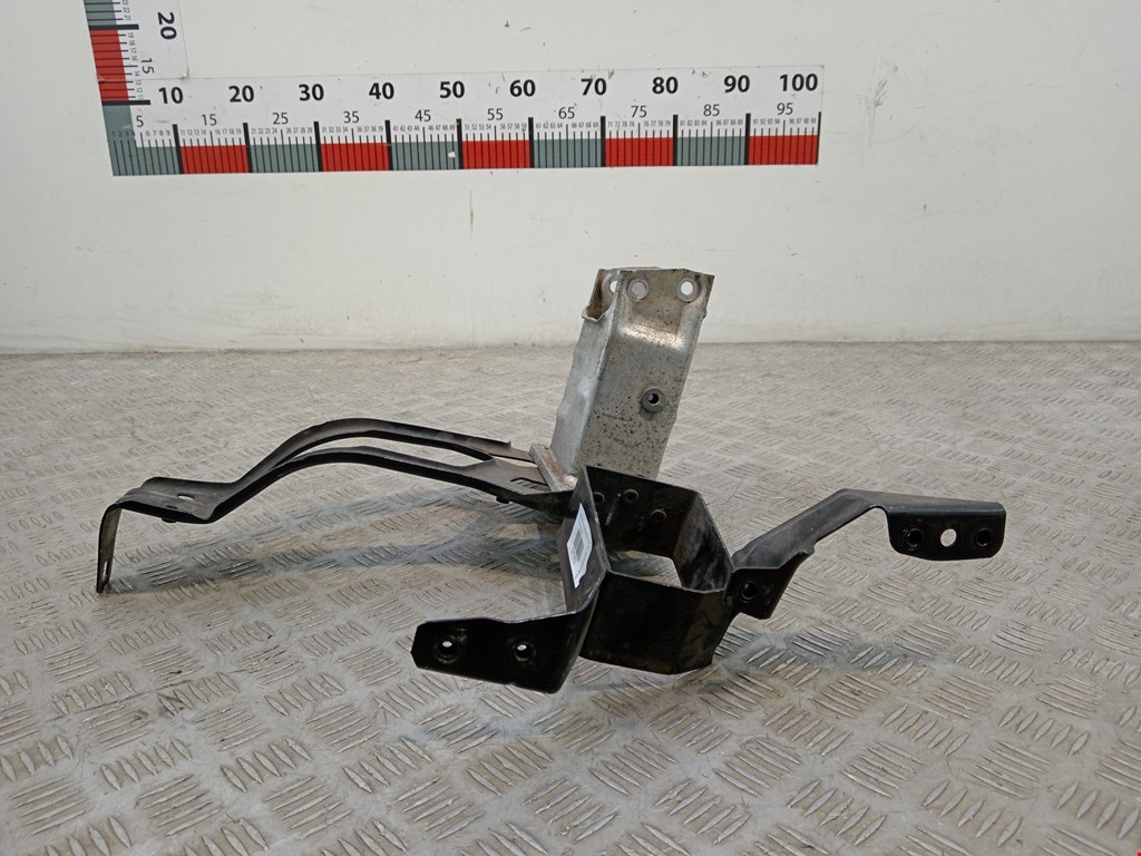 Кронштейн фары левый BMW 5er 5 серия E60/E61 2003-2010