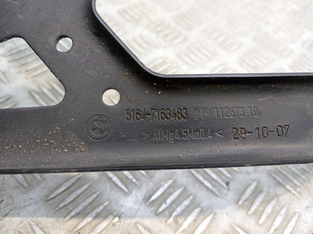 Кронштейн фары правый BMW 5er 5 серия E60/E61 2003-2010