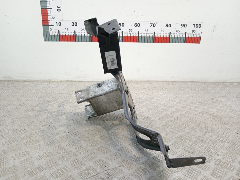 Кронштейн фары левый BMW 5er 5 серия E60/E61 2003-2010