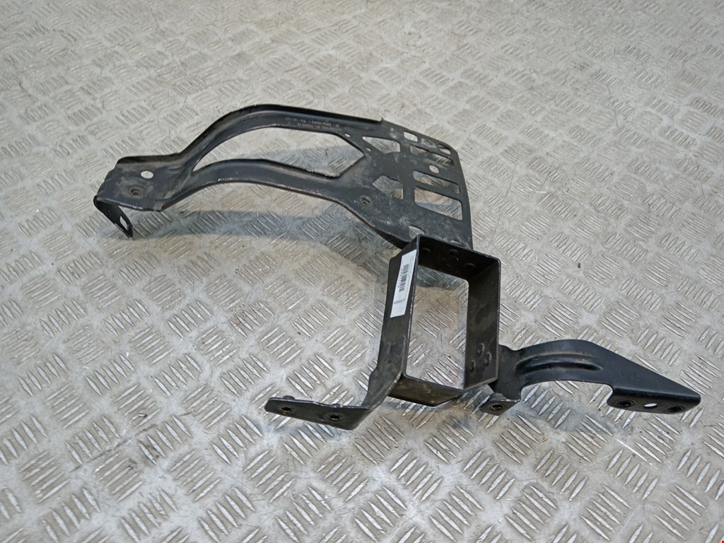 Кронштейн фары левый BMW 5er 5 серия E60/E61 2003-2010