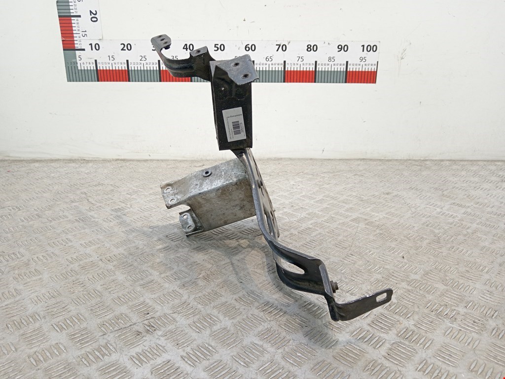 Кронштейн фары левый BMW 5er 5 серия E60/E61 2003-2010