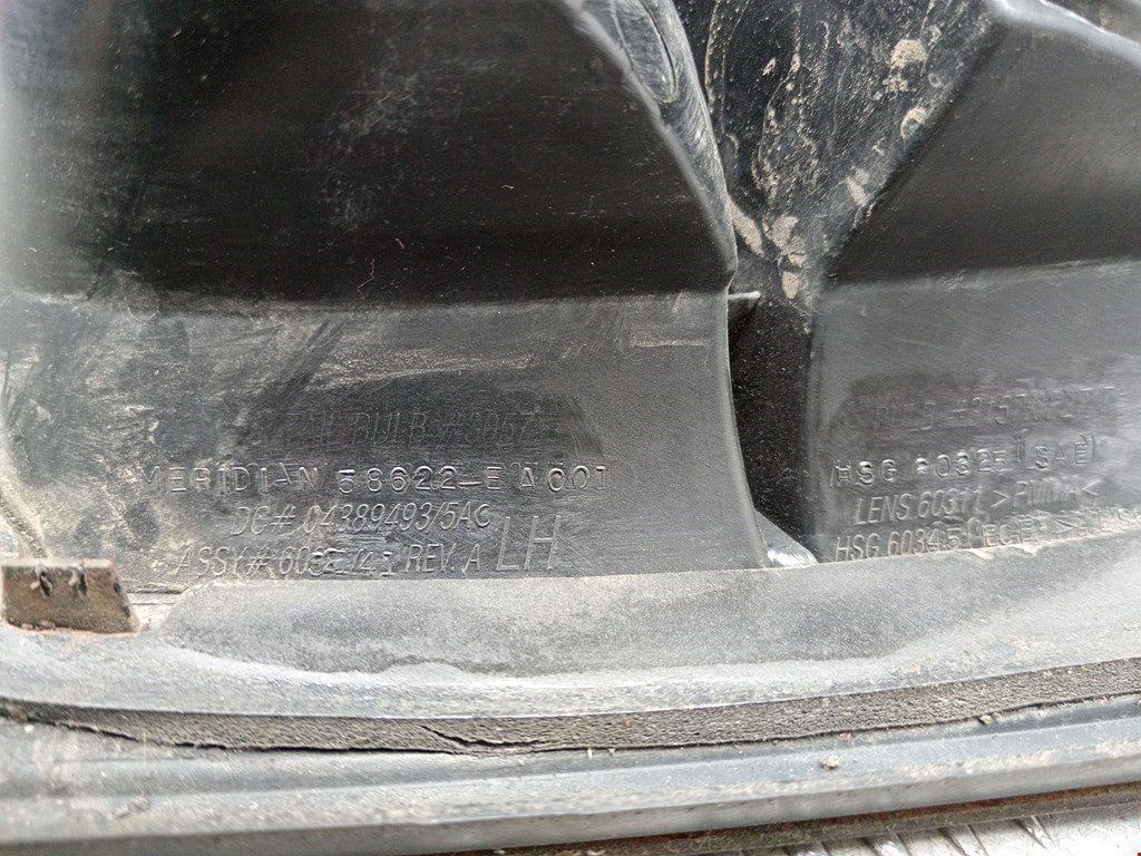 Фонарь задний внутренний левый CHRYSLER Sebring III JS 2006-2010