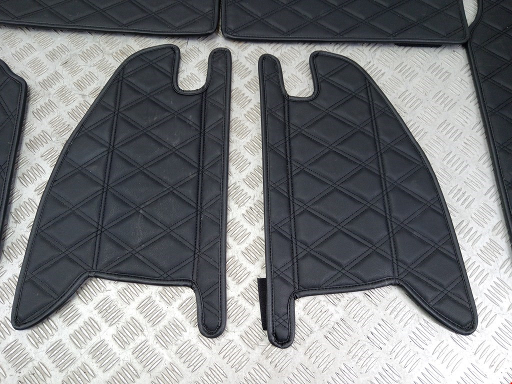 Обшивка багажника BMW 2er Grand Tourer F46 2015-2022