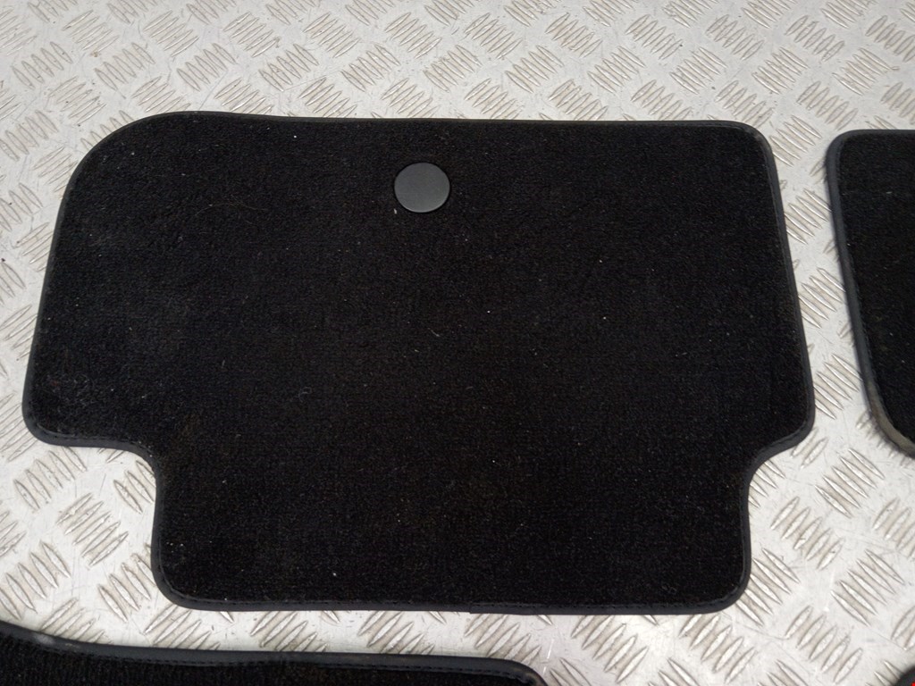 Комплект (К-кт) ковриков салона INFINITI QX30 2016-2019