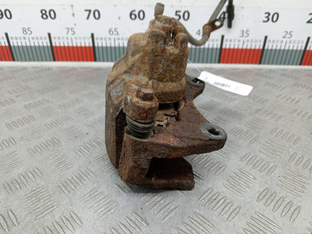 Суппорт передний правый CHRYSLER Sebring III JS 2006-2010