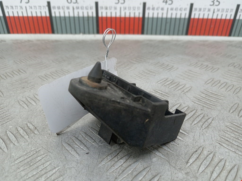 Кронштейн (крепление) радиатора BMW 3er E36 1991-2000