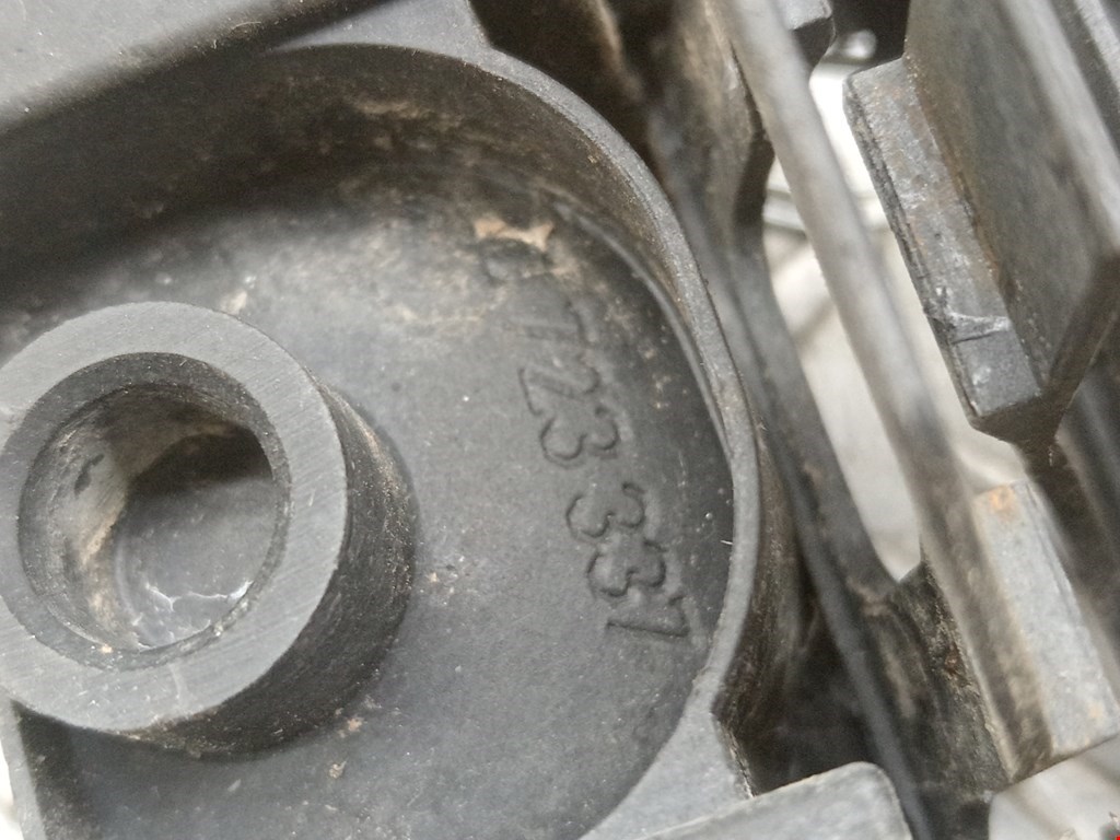 Кронштейн (крепление) радиатора BMW 3er E36 1991-2000