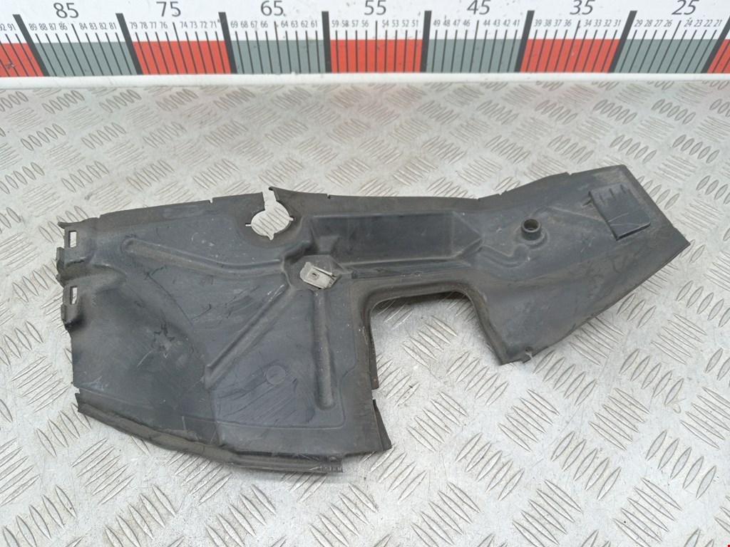 Воздуховод BMW 5er 5 серия E60/E61 2003-2010