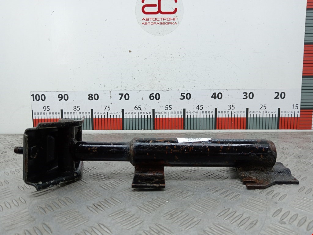 Отбойник бампера передний правый BMW 5-Series (E34) (1987-1996)