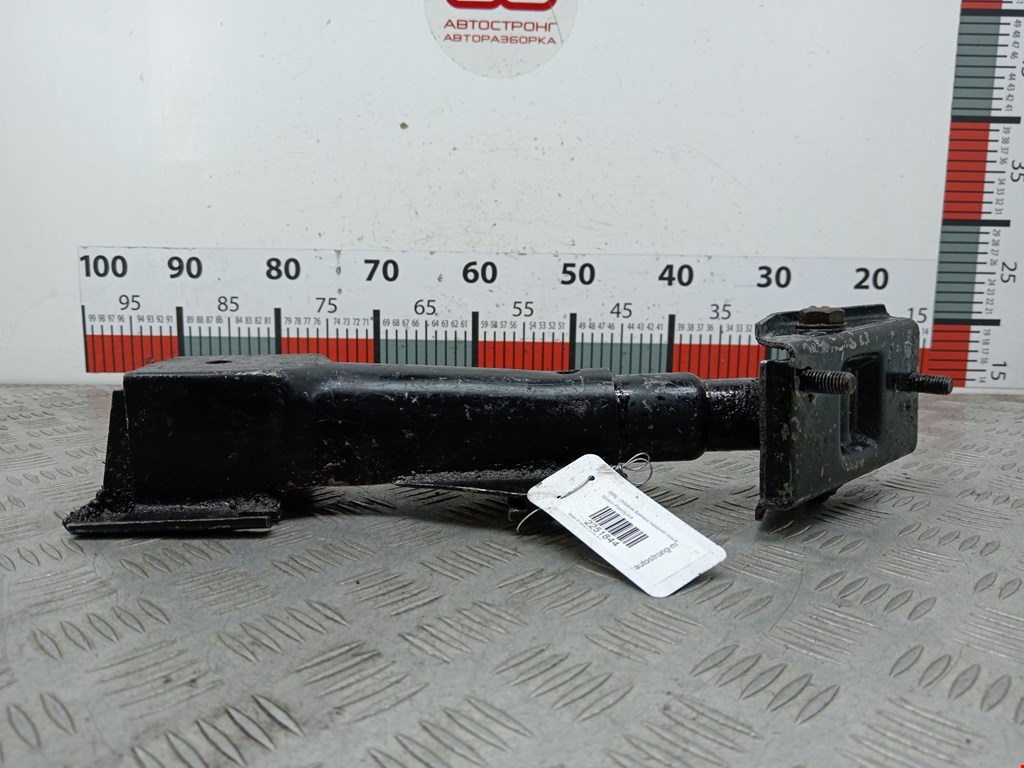 Отбойник бампера передний левый BMW 5-Series (E34) (1987-1996)