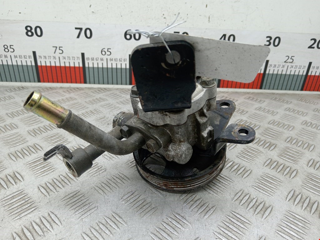 Насос гидроусилителя руля (ГУР) NISSAN Navara III D40 2005-2015