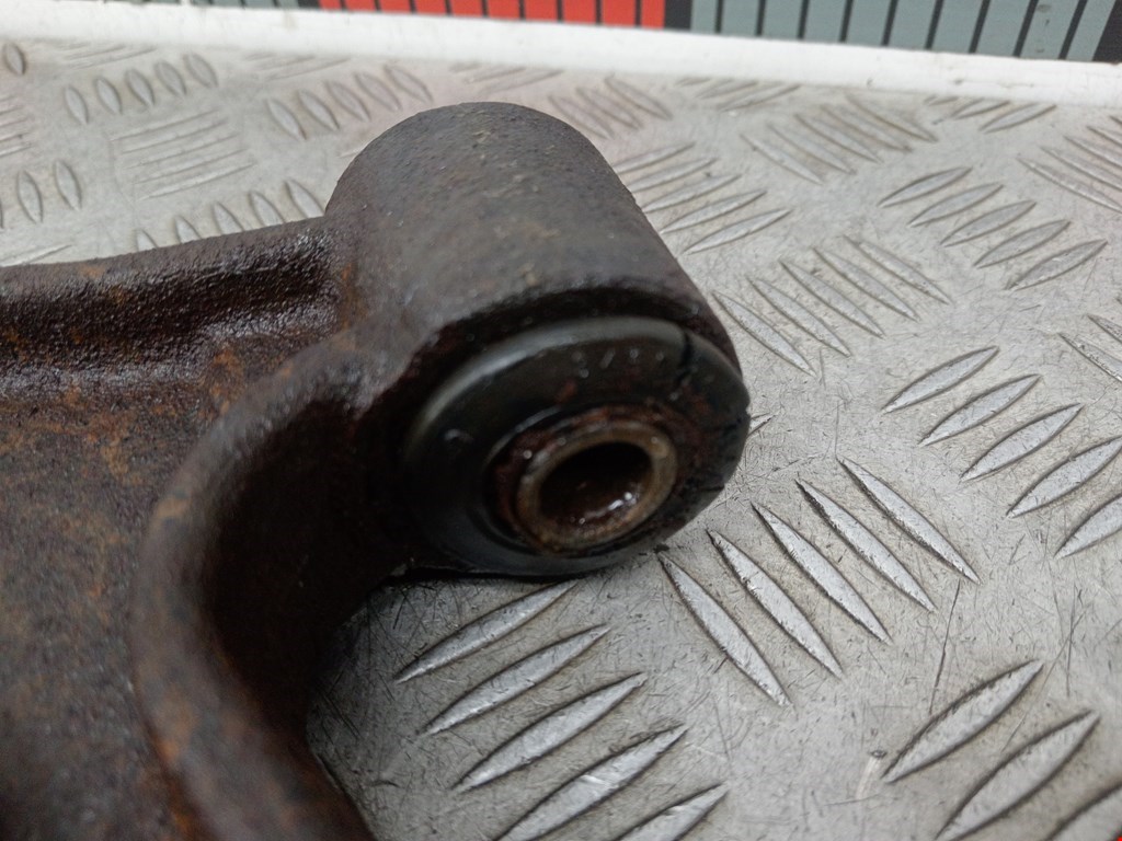 Рычаг передний левый CHRYSLER Sebring III JS 2006-2010