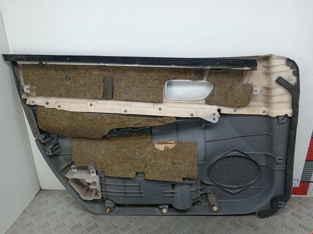 Обшивка двери передняя правая MAZDA Mazda 6 GG 2000-2007