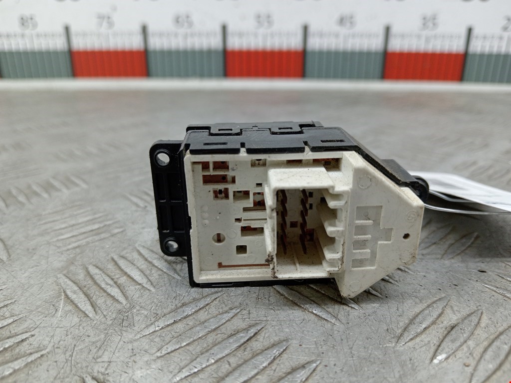 Блок управления зеркалами HYUNDAI Solaris I 2010-2017