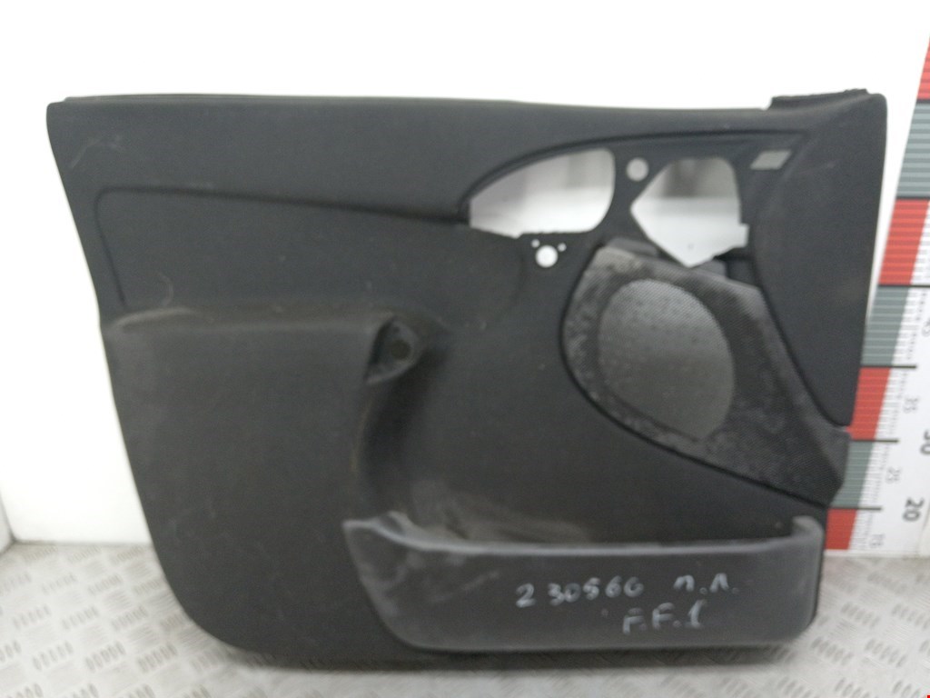 Обшивка двери передняя левая FORD Focus I 1998-2005