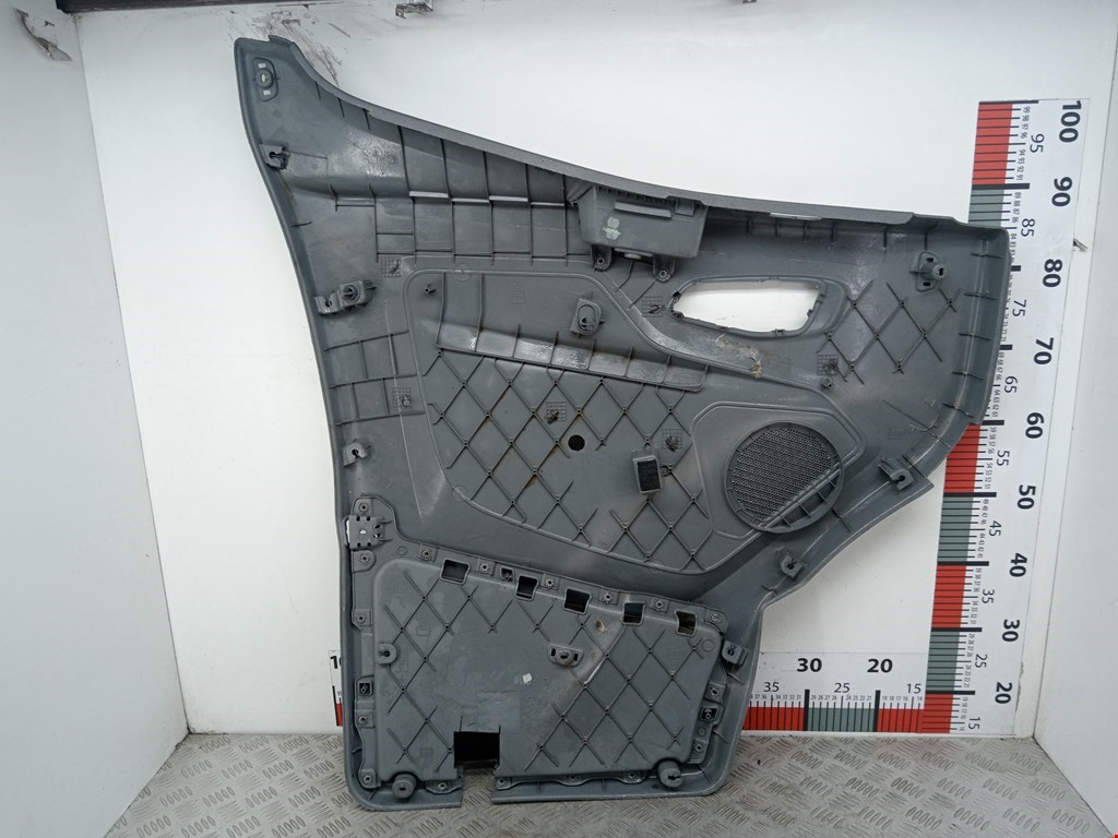 Обшивка двери передняя правая FORD Transit 2014-н.в.