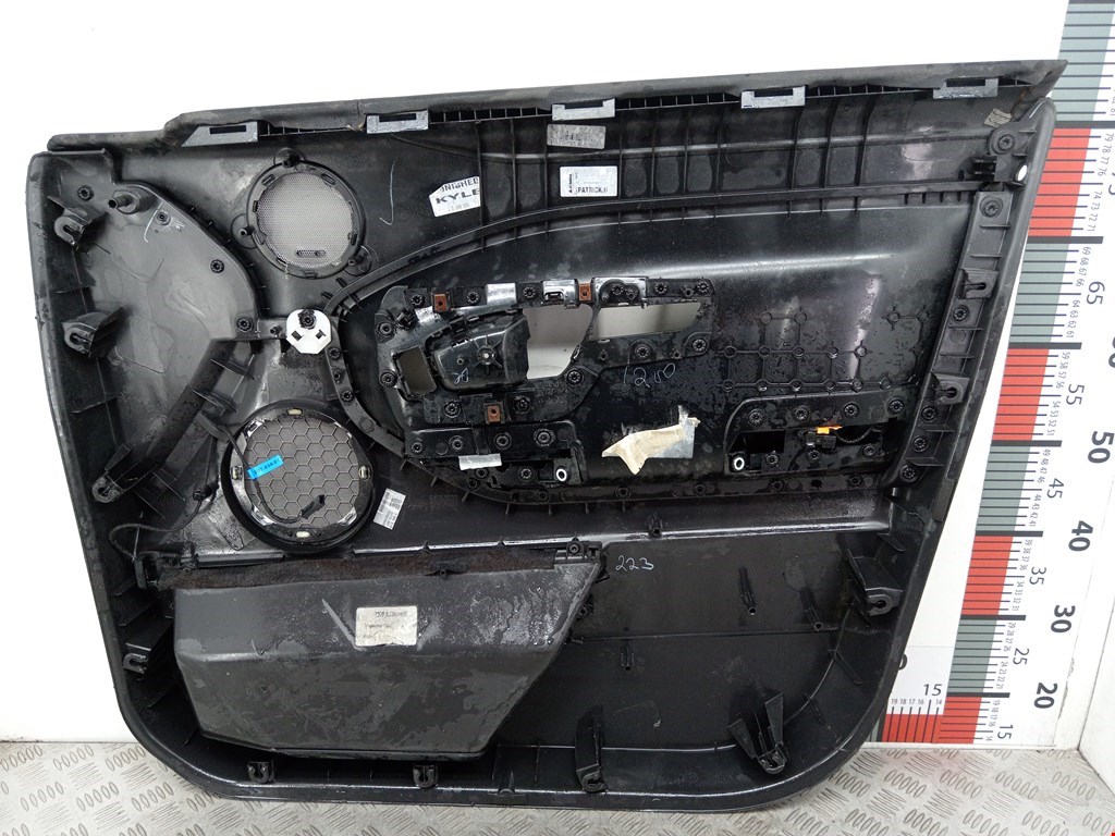 Обшивка двери передняя левая LAND ROVER Range Rover Evoque 2011-2018