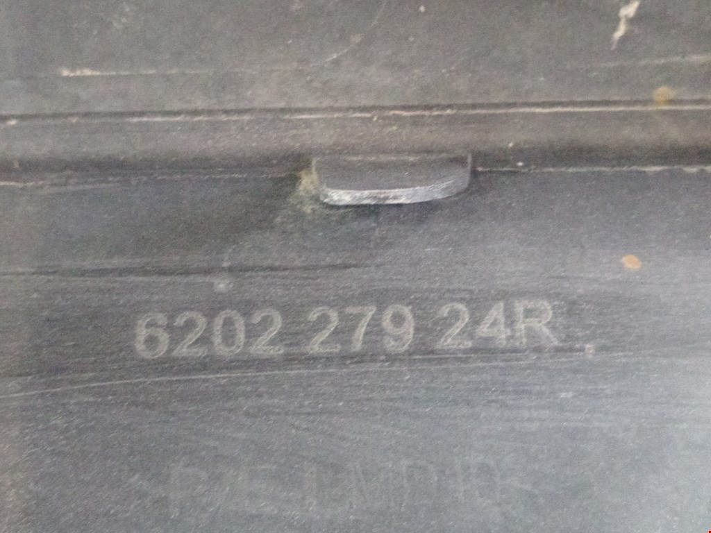 Бампер передний RENAULT Duster 2011-2021