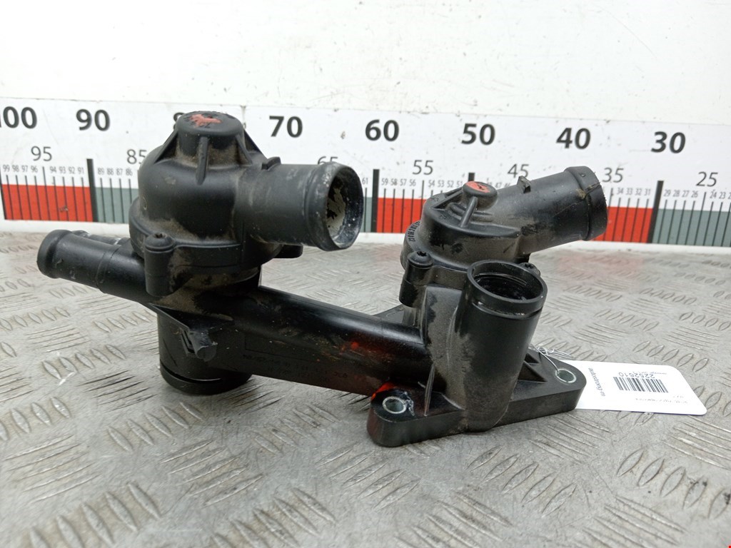 Корпус термостата VOLKSWAGEN Golf V 2003-2009